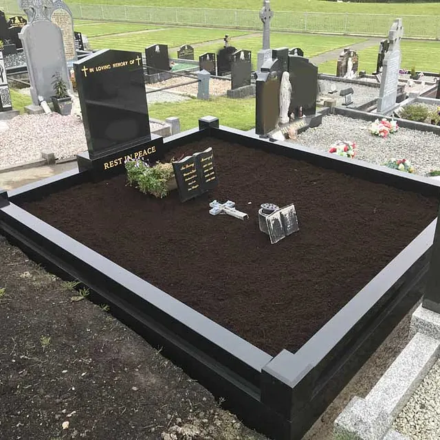 Boyle Memorials