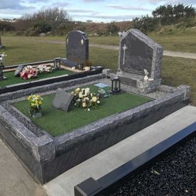 Boyle Memorials