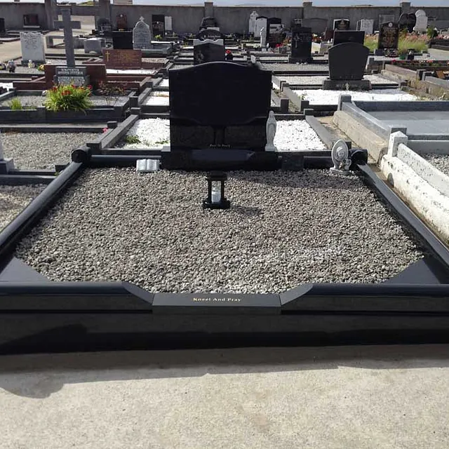 Boyle Memorials